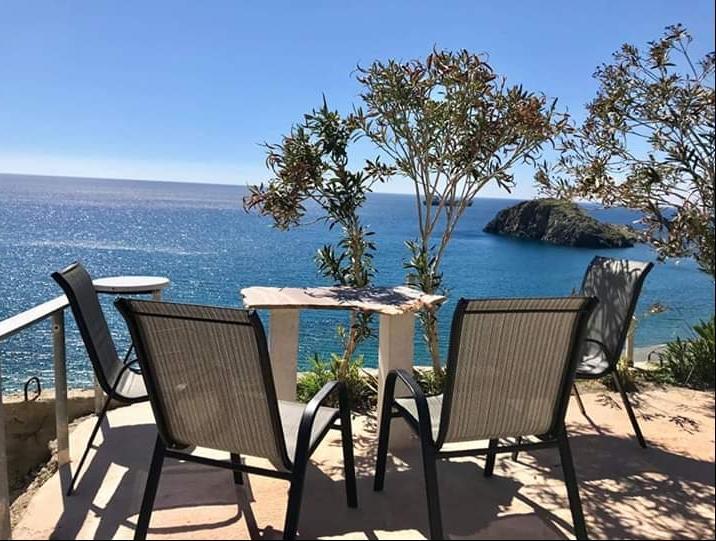 Beach View Kaloi Limenes Exterior foto